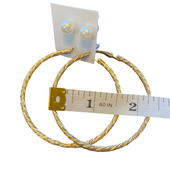 LuLaRoe Classic T Shirt Disney Minnie Mouse NWT XXS and Hoop Earring Bundle - Picture 10 of 13